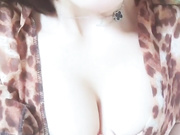 网络红人豪乳妮娜酱端午福利水晶黄瓜插逼对白诱惑