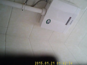 某大廈公共女廁拍攝到的各式美女白領如廁噓噓 有個穿著涼鞋妹子尿尿小陰唇張開絕對誘惑 露臉高清