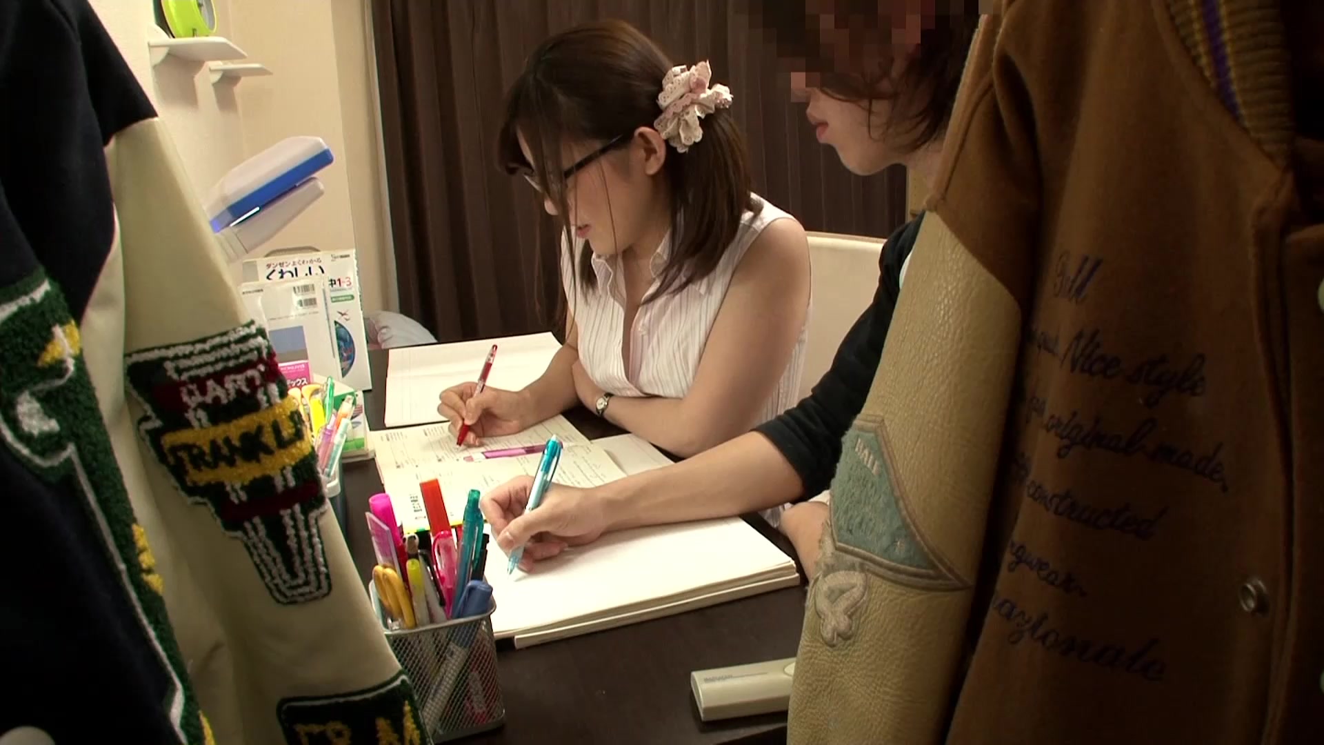 [BF-192] 家庭教師 誘惑Gカップ 美泉咲【破解】 - 1of5