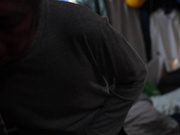 [FSDSS-825] 和住在垃圾房的隔壁的恶臭中年人交尾的我。吉高寧々【破解】 - 1of5