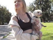 [HIKR-242] ロスでN●Lのチアリーダーをナンパしたらアジア人好きのヤリマンだった！！リリー（29） - 1of5