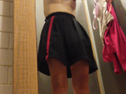 内衣店试衣间安装摄像头偷拍漂亮女顾客换内衣高清版