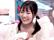 SDMM-218 マジックミラー号 「チ〇ポ飴を3分以内に舐め切ってください！」 - 2of5