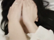 大三美女箍牙妹在校外开房 哈哈好喜欢她