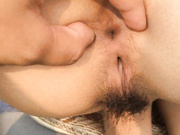 喷血推荐开车到野外和小情人啪啪幹前尿一泡 高清無水印