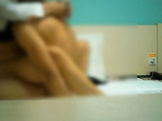 假期特意约气质漂亮的大胸美女老板娘见面,衣服还没脱完就被爆操,直接要干飞起来的节奏!高清无水印版!