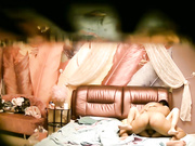 身材太瘦的漂亮大长腿美女逼逼太紧和男友开房时稍微用力操都受不了