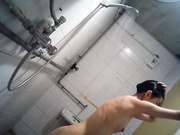 半夜爬起來洗澡的大眼睛学妹 乌黑茂密的阴毛太勾引人了