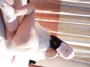 2018最新微博网红新人S级嫩妹尤物美少女诺儿的小世界高级定制版一线天粉嫩小穴自摸阴蒂透明爱液泛滥自述要夹哥哥