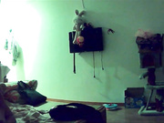 贵在真实年轻夫妻疯狂又激情大弯屌小哥体力不错苗条小媳妇抱起来边走边日靠墙上干再回到床上干太性福了