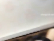 高颜值网红主播国民小妖宾馆豪华套房和两个样子猥琐的有钱粉丝啪啪其中一个还秃顶