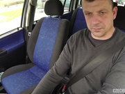 搭讪顺风车白嫩黑丝女神 野外玩刺激 车震极品女神无套直接插入 激情刺激玩的好爽射一身 高清1080p完整版