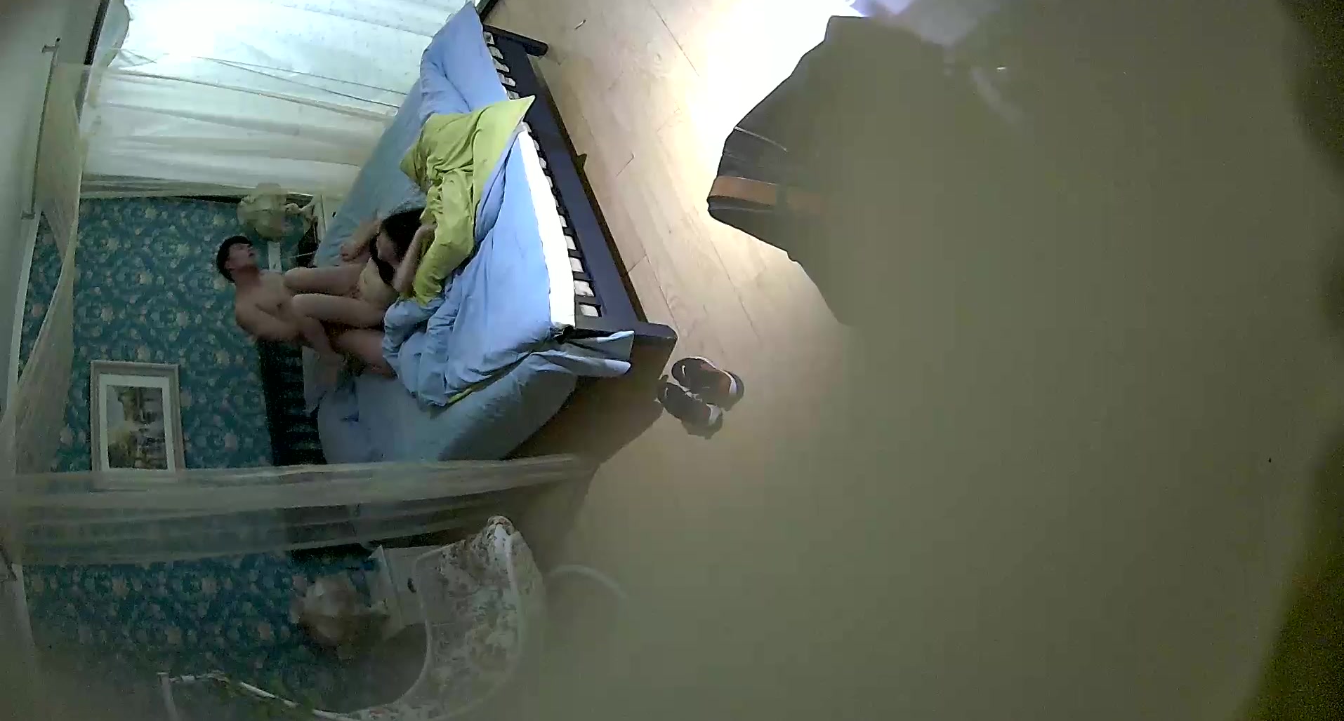 精品大学城附近公寓偷拍挺能干的一对高挑情侣各种姿势干了一个多小时女的高潮快乐呻吟