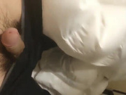 《约妹哒人》约炮女神颜值闺蜜姐妹花的妹妹穿上情趣战衣草嫩穴呻吟诱人原码高清录制