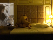 高级健身房魔鬼身材极品美女教练下班和土豪会员酒店偷情啪啪,操的淫声浪语,骑在大翘臀上狠狠抽插,太刺激了!