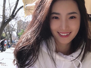 北京嫩模瑶瑶御姐范和男友裸体在厨房一边做菜一边被玩逼