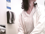 外站最新流出商场坐厕偷拍几个颜值美女嘘嘘逼毛性感很有撸店