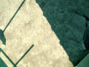 偷拍午睡少妇，被发现了！