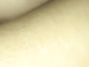 【精品推薦】猥瑣中年大叔花了400元酒店約了個在校學生妹瘋狂嗨皮 B很緊剛破處不久幹得絕對帶勁 露臉高清