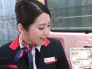 AI女神下海之刘诗诗公交车上内射抽插表情淫荡