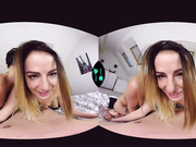 Czech VR 115 - Samantha & Gabrielle