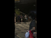 最新门事件7月7日成都九眼桥兰桂坊老外河边野战中国女子野战被拍