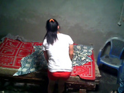 出租屋卖淫女暗拍腰力不错的矮个男PK豪乳卖淫女搞完了没有水洗鸡巴