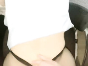 办公室激情啪啪，粉嫩无毛嫩穴水漫金山淫荡