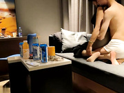 瘦子探花约操人妻骚御姐翘起肥臀太骚了